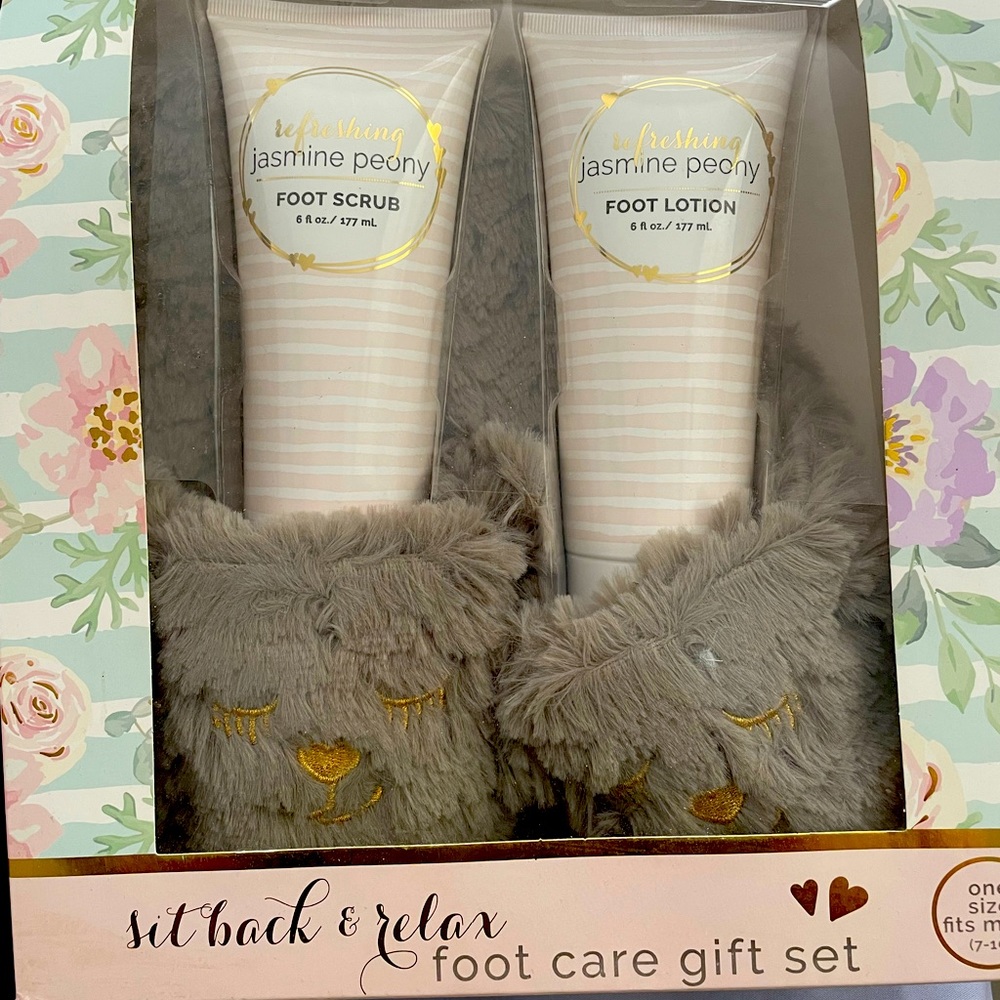 Foot care gift set